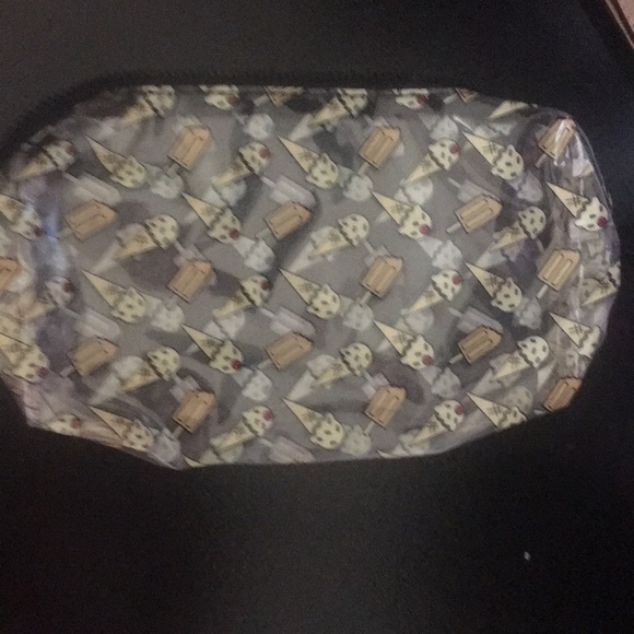 Ipsy makeup bags - Picture 6 of 8